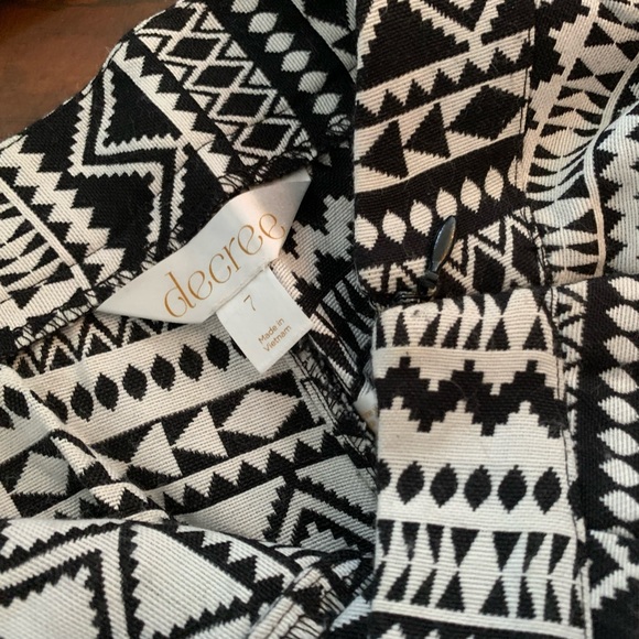 Hold 3 Size 7 black white skort skirt short Aztec casual summer vacation women - Picture 2 of 7